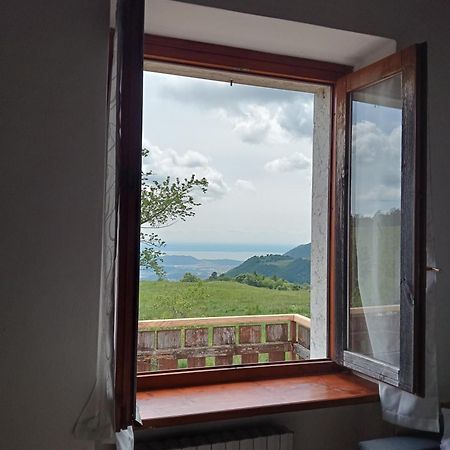 Вілла Agriturismo Preele Ferrara di Monte Baldo Екстер'єр фото