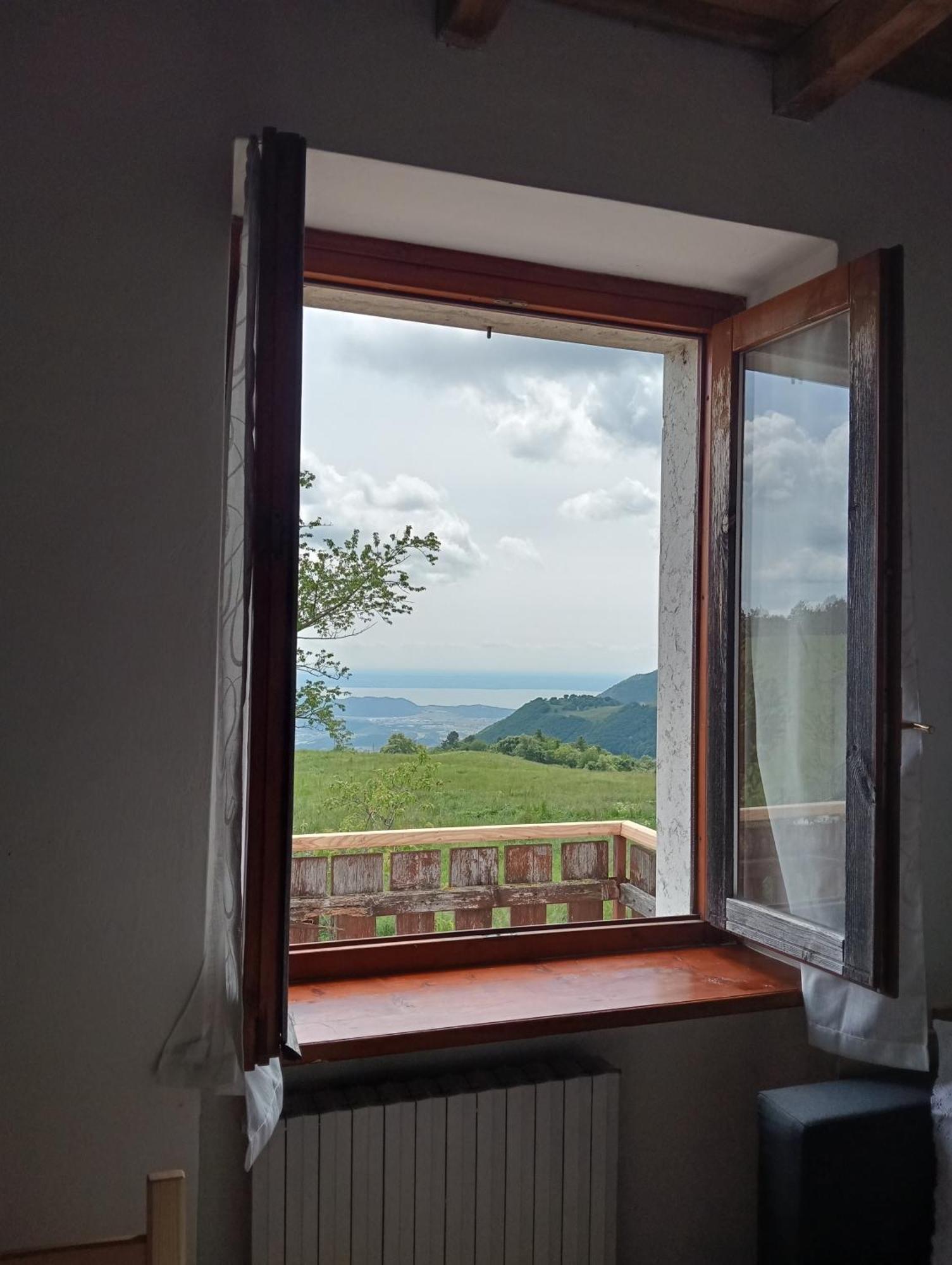 Вілла Agriturismo Preele Ferrara di Monte Baldo Екстер'єр фото